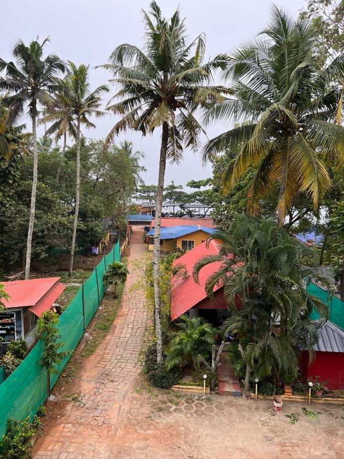 Mohans Ayurvedic Beach Resort Varkala Luaran gambar